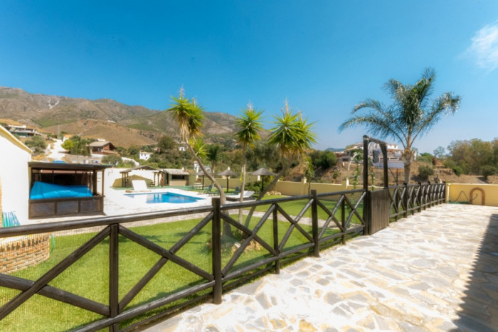 Qlistings House - Finca in Mijas Costa, Costa del Sol image 2